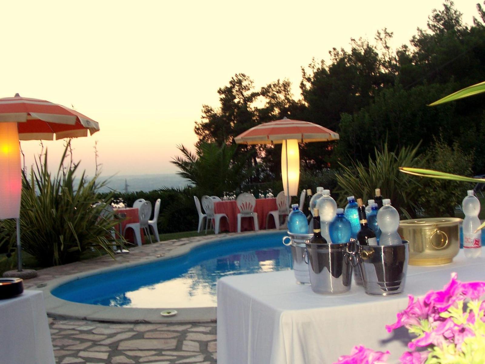 Bed And Breakfast " Il Tesoro Di Mario " Falconara Marittima Exterior foto
